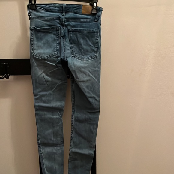 Jeans - Picture 2 of 2